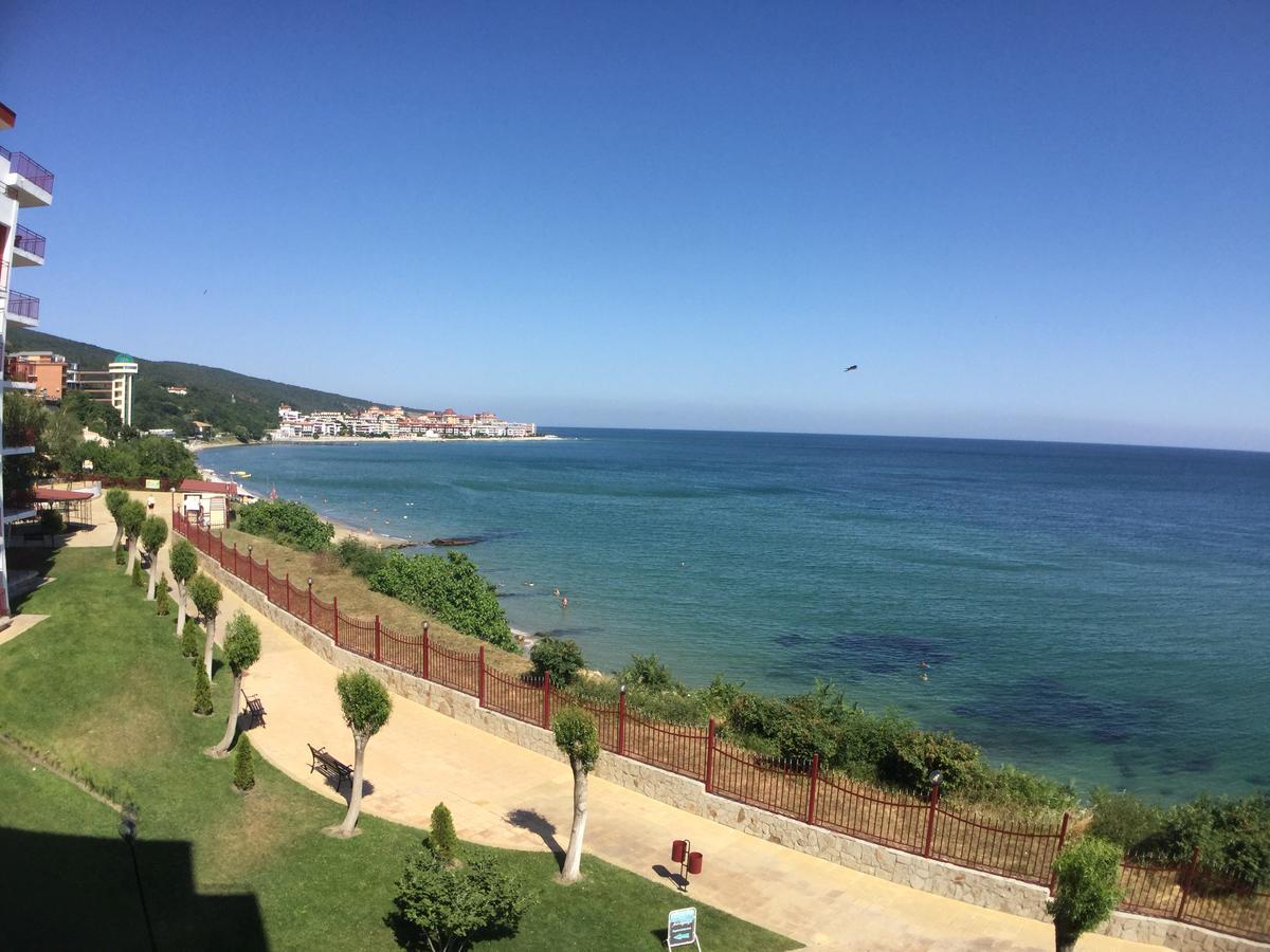 Marina Panorama Grand Resort Private Apartments Sveti Vlas Bagian luar foto
