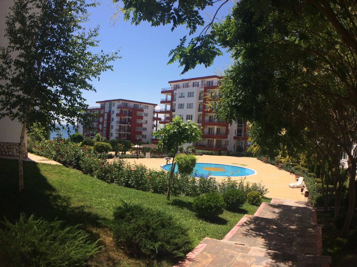 Marina Panorama Grand Resort Private Apartments Sveti Vlas Bagian luar foto