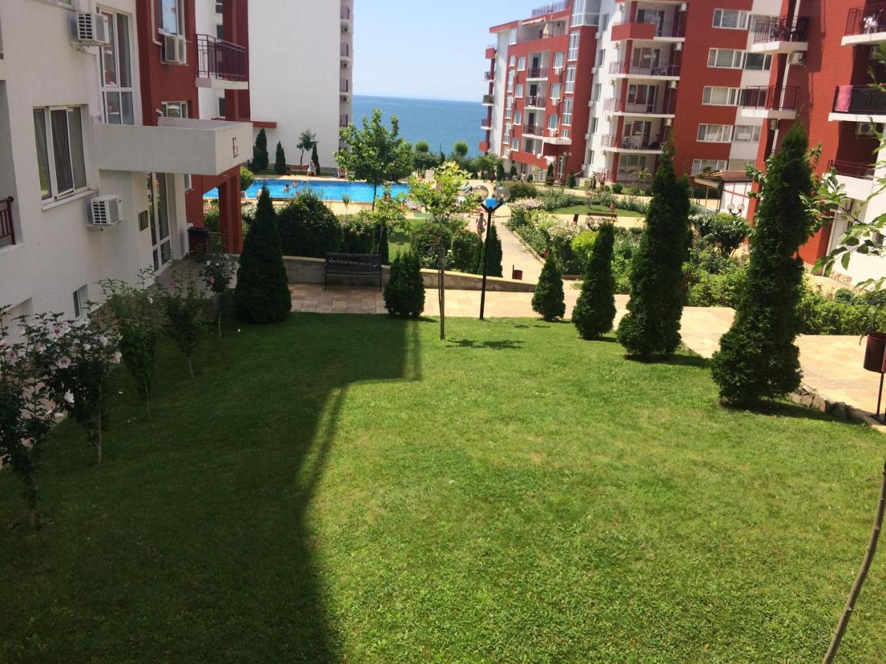 Marina Panorama Grand Resort Private Apartments Sveti Vlas Bagian luar foto