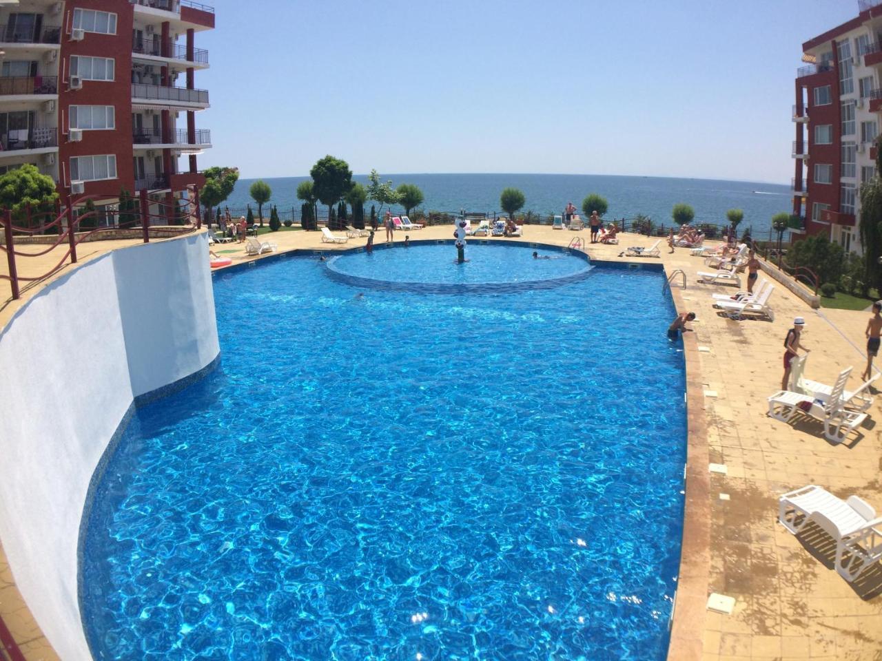 Marina Panorama Grand Resort Private Apartments Sveti Vlas Bagian luar foto